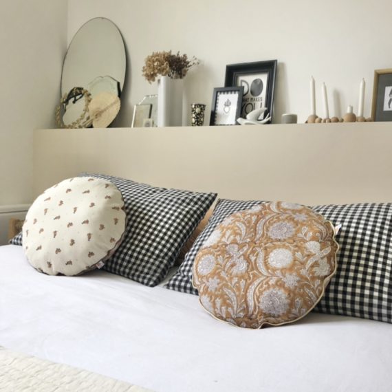 ABF4216E-2395-4ED1-9F56-0AA68E359EBC