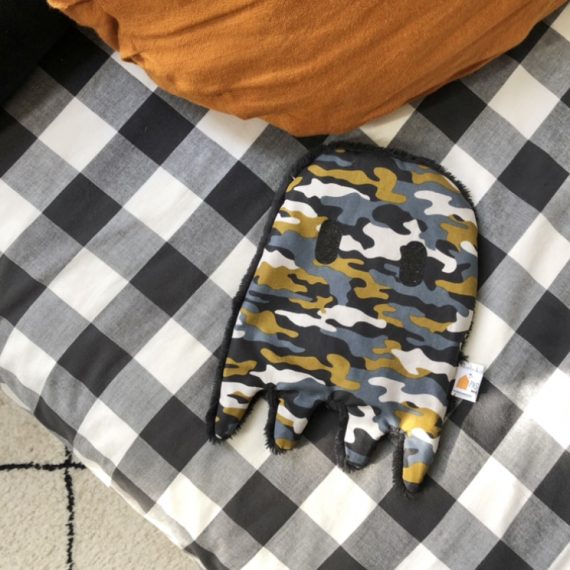 D1958400-354E-4ADE-A7D9-A63CB381EBCC